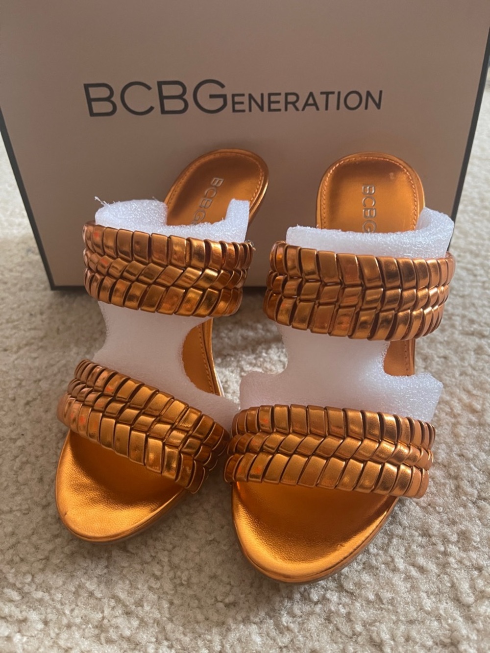 NWT BCBG Generation Metallic Orange Braided Slide Sandals